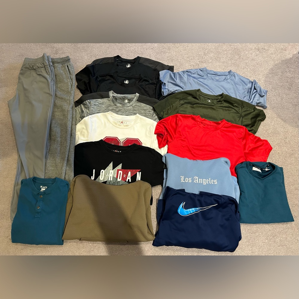 Boys Assorted Athletic Tops and bottoms - Mixed Colors